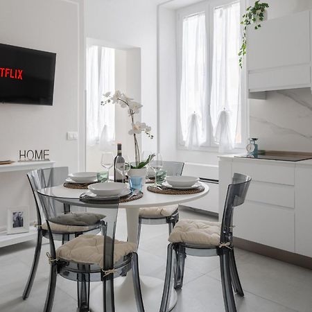 Via Ponte Alle Mosse, 19 - Florence Charming Apartments - A Chic, Newly Renovated Apartment Near Tram Leopolda, A Few Min From Downtown Kültér fotó